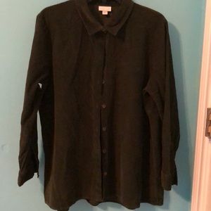 Green long sleeve shirt